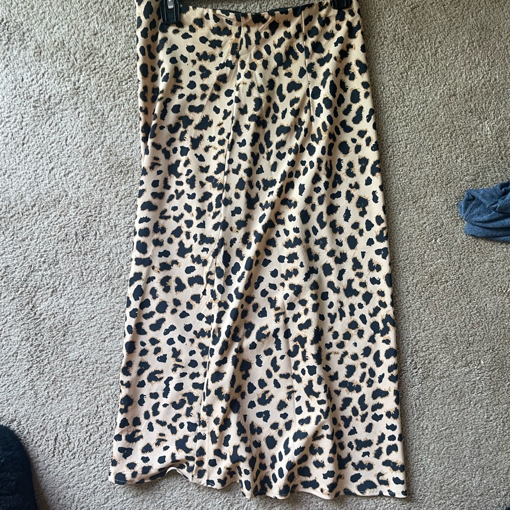 Express high rise leopard print midi skirt